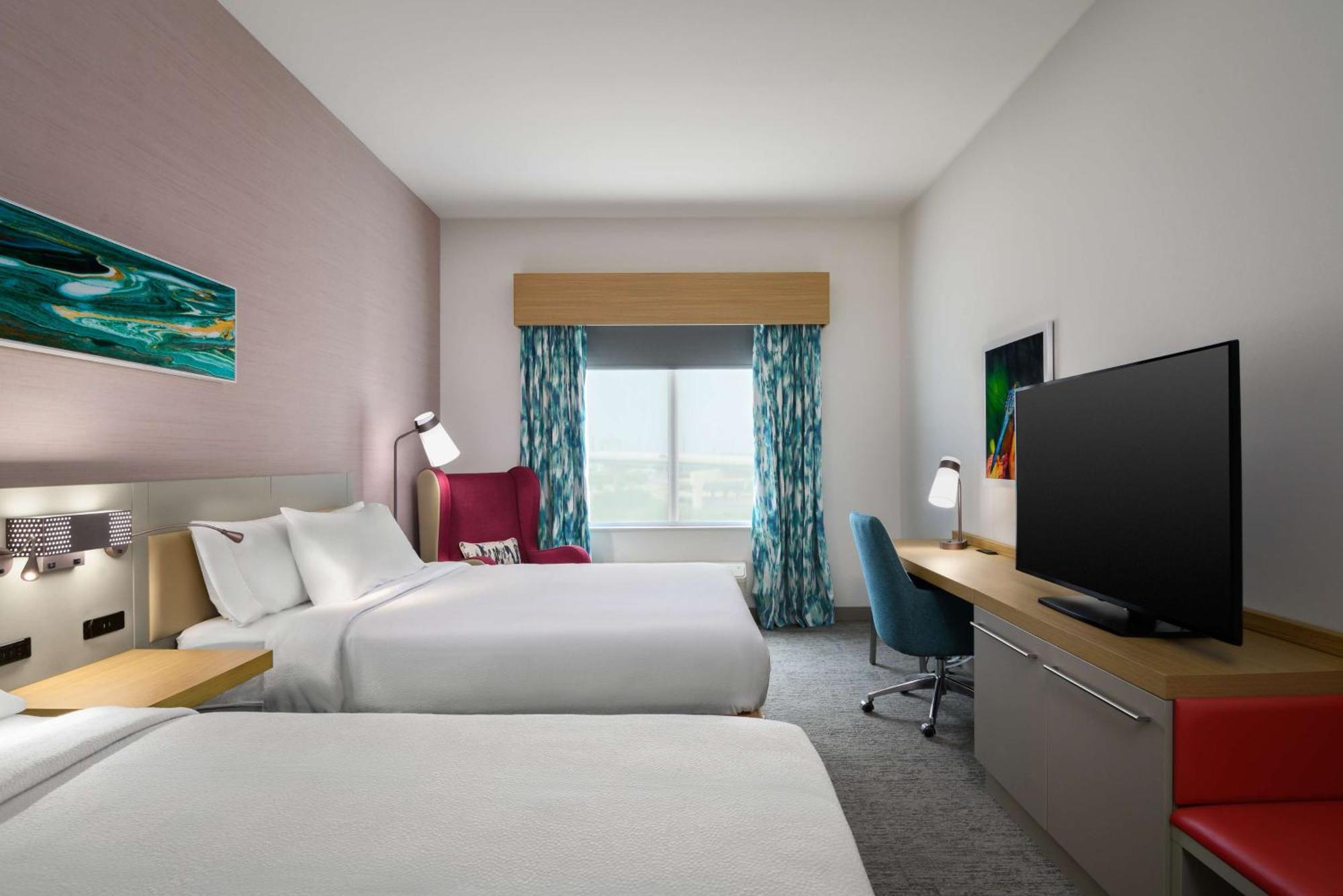 Hilton Garden Inn Orlando I-4 Millenia Blvd Mall Exterior photo