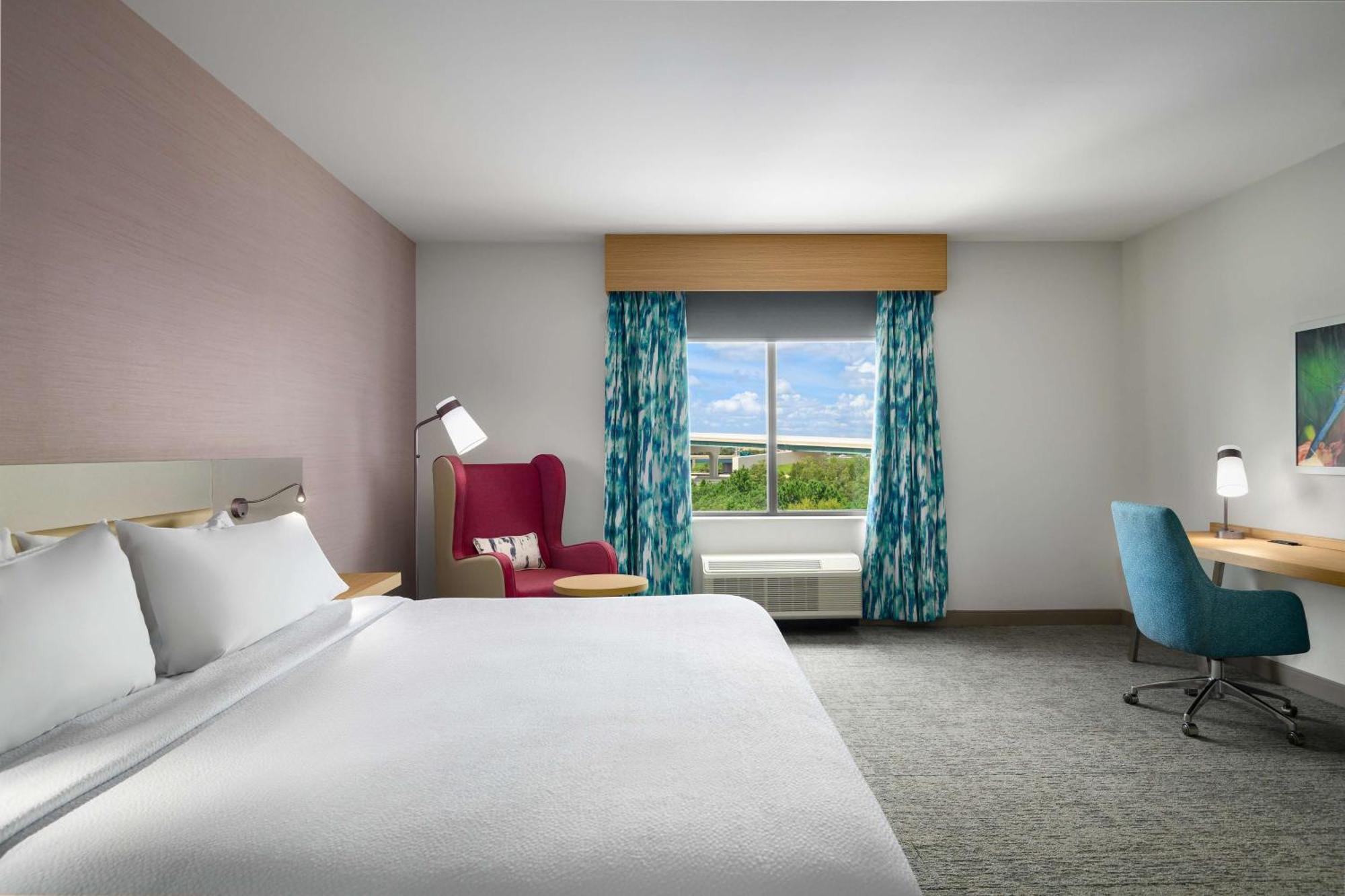 Hilton Garden Inn Orlando I-4 Millenia Blvd Mall Exterior photo